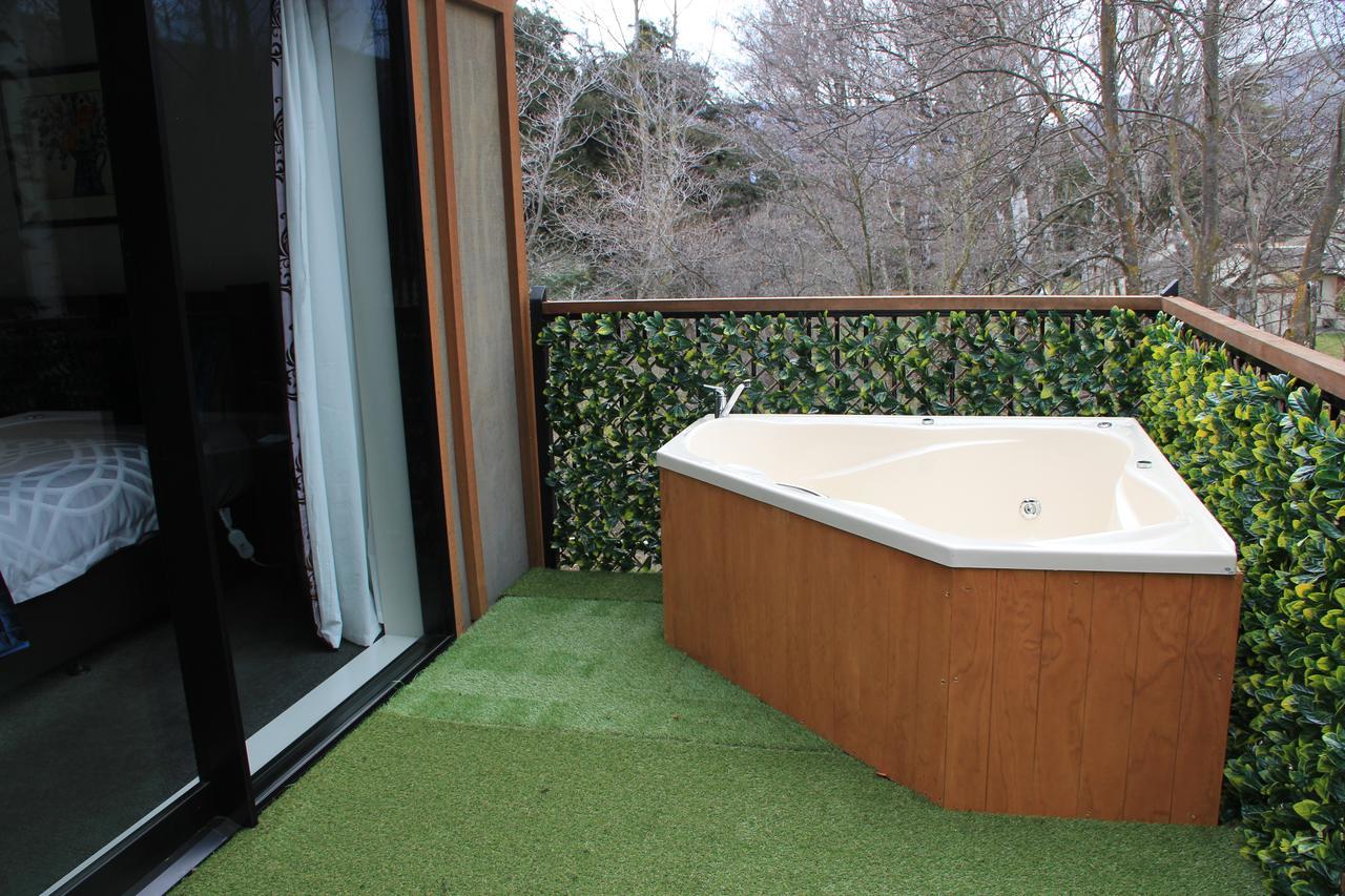 Private Hideaway Villa Wanaka Exterior photo